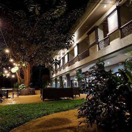 Momarco Forest Cove Танай Екстериор снимка