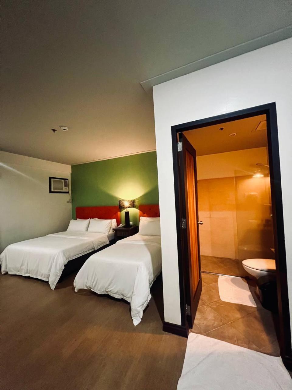 Momarco Forest Cove Танай Екстериор снимка